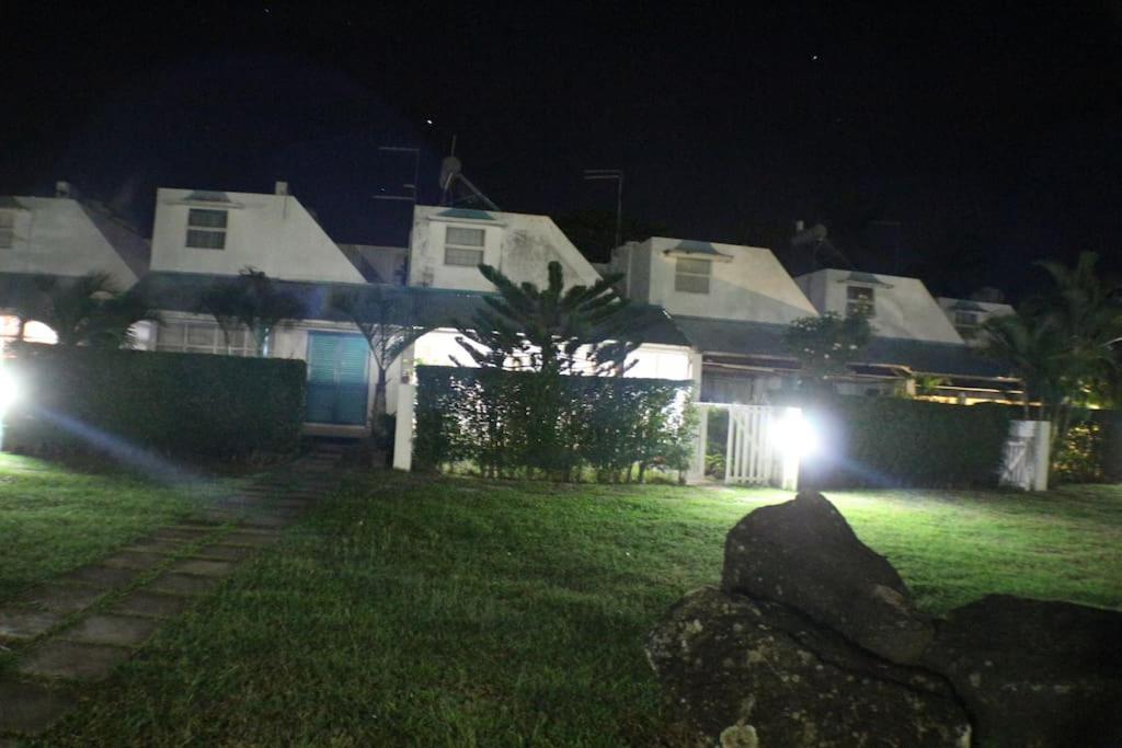 Residence Les Cygnes, Pereybere. Pereybere Beach ภายนอก รูปภาพ