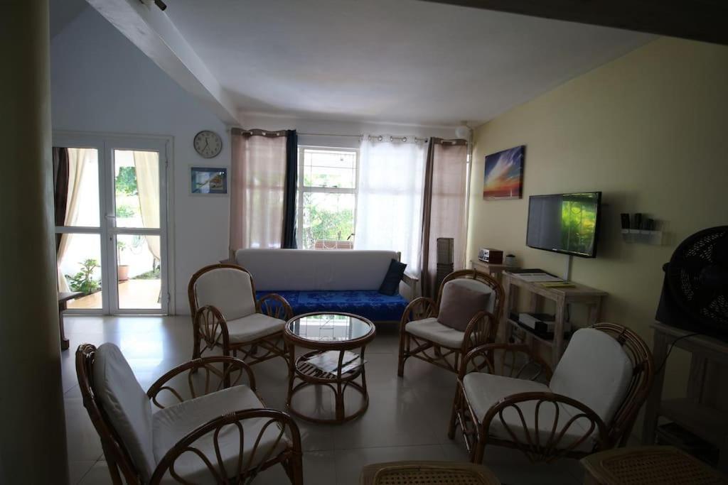 Residence Les Cygnes, Pereybere. Pereybere Beach ภายนอก รูปภาพ